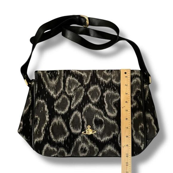 Vivienne Westwood Black Saddle Shoulder Bag - Picture 5 of 7